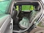 Volkswagen Golf 2.0 R 4-Motion Automaat | Dynaudio | Schuif-/Kanteldak | BearLock | Camera | Navi | Stoelverwarming | Xenon | PDC