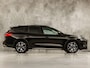 Ford Focus Wagon 1.5 EcoBoost Active Sport 150Pk Automaat (PANORAMADAK, APPLE CARPLAY, GROOT NAVI, CLIMATE, SPORTSTOELEN, GETINT GLAS, PARKEERSENSOREN, CRUISE, NIEUWSTAAT)