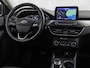 Ford Focus Wagon 1.5 EcoBoost Active Sport 150Pk Automaat (PANORAMADAK, APPLE CARPLAY, GROOT NAVI, CLIMATE, SPORTSTOELEN, GETINT GLAS, PARKEERSENSOREN, CRUISE, NIEUWSTAAT)