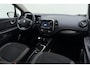 Renault Captur 0.9 TCe Intens Two-Tone Metallic Lak l Camera l Bluetooth l Navigatie l PDC voor en achter l Android Auto/Apple Carplay l DAB l Cruise l LED l 17'' Lichtmetalen Velgen