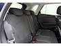 Renault Captur 0.9 TCe Intens Two-Tone Metallic Lak l Camera l Bluetooth l Navigatie l PDC voor en achter l Android Auto/Apple Carplay l DAB l Cruise l LED l 17'' Lichtmetalen Velgen