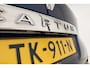 Renault Captur 0.9 TCe Intens Two-Tone Metallic Lak l Camera l Bluetooth l Navigatie l PDC voor en achter l Android Auto/Apple Carplay l DAB l Cruise l LED l 17'' Lichtmetalen Velgen