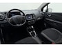 Renault Captur 0.9 TCe Intens Two-Tone Metallic Lak l Camera l Bluetooth l Navigatie l PDC voor en achter l Android Auto/Apple Carplay l DAB l Cruise l LED l 17'' Lichtmetalen Velgen
