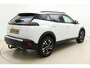 Peugeot 2008 1.2T Allure Pack | 130PK | Uniek Lage KM-stand | Trekhaak | Navigatie | Parkeercamera Achter | DAB+ | Cruise Control | Climate Control |