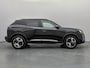 Peugeot 2008 SUV Allure 130 pk Automaat | Navigatie via Apple Carplay/Android Auto | Achteruitrijcamera | Parkeersensoren Voor en Achter | Voorstoelen Verwarmd | Dodehoek Detectie | Adaptieve Cruise Control | LED Koplampen | 17" Lichtmetalen Velgen |