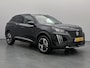 Peugeot 2008 SUV Allure 130 pk Automaat | Navigatie via Apple Carplay/Android Auto | Achteruitrijcamera | Parkeersensoren Voor en Achter | Voorstoelen Verwarmd | Dodehoek Detectie | Adaptieve Cruise Control | LED Koplampen | 17" Lichtmetalen Velgen |