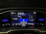 Volkswagen Taigo 1.0 TSI R-LINE - AUTOMAAT - Business / Stoelverw. / Trekh. /