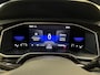Volkswagen Taigo 1.0 TSI R-LINE - AUTOMAAT - Business / Stoelverw. / Trekh. /