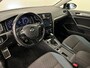 Volkswagen Golf 1.5 TSI Highline / STOELVERW. / DSG AUTOMAAT / NAVI / TREKH. /