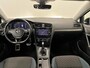 Volkswagen Golf 1.5 TSI Highline / STOELVERW. / DSG AUTOMAAT / NAVI / TREKH. /
