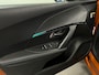 Peugeot e-2008 EV Allure Pack 50 kWh / 136PK / H.LEDER / NAVI / CRUISE.C /