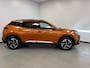 Peugeot e-2008 EV Allure Pack 50 kWh / 136PK / H.LEDER / NAVI / CRUISE.C /