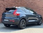 Volvo EX40 Single Motor Ext. Range Ultra Bl. Ed. Eur. 82 kWh Panoramisch schuif-/ kanteldak | Elektrische voorstoelen met geheugenfunctie | Harman Kardon | Extra getint glas | Stoel-/ stuurwielverwarming | Driver assist | 20 inch. lichtmetalen velgen | verwarmde achterbank | Dak in contrasterende kleur
