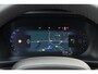 Volvo EX40 Single Motor Ext. Range Ultra Bl. Ed. Eur. 82 kWh Panoramisch schuif-/ kanteldak | Elektrische voorstoelen met geheugenfunctie | Harman Kardon | Extra getint glas | Stoel-/ stuurwielverwarming | Driver assist | 20 inch. lichtmetalen velgen | verwarmde achterbank | Dak in contrasterende kleur