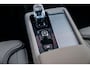 Volvo XC90 T8 Plug-in hybrid AWD Ultra Dark Exec. Ed. | Long Range | Google | Gratis Trekhaak | Adaptieve Cruise Control | Bowers & Wilkins Audio | Memory | Gelamineerde Zijruiten | Luchtvering | Elek. Stoelen | Massage | Keyless | Elek. Achterklep | Schuif-/Kanteldak | Zitverlening | Getint Glas | 22" LM