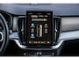 Volvo XC90 T8 Plug-in hybrid AWD Ultra Dark Exec. Ed. | Long Range | Google | Gratis Trekhaak | Adaptieve Cruise Control | Bowers & Wilkins Audio | Memory | Gelamineerde Zijruiten | Luchtvering | Elek. Stoelen | Massage | Keyless | Elek. Achterklep | Schuif-/Kanteldak | Zitverlening | Getint Glas | 22" LM