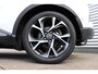 Toyota C-HR / C-HR+ 1.8 Hybrid Bi-Tone, Premium Pack, Stuur & Stoel verwarming, Trekhaak, Camera!