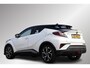 Toyota C-HR / C-HR+ 1.8 Hybrid Bi-Tone, Premium Pack, Stuur & Stoel verwarming, Trekhaak, Camera!