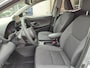 Toyota Yaris HYBRID 115 DYNAMIC BLIND-SPOT PARK-SENSOREN STOEL/STUURVER APPLE/ANDROID KEYLESS 16" LM-VELGEN CLIMA CAMERA AD-CRUISE