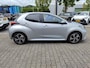 Toyota Yaris HYBRID 115 DYNAMIC BLIND-SPOT PARK-SENSOREN STOEL/STUURVER APPLE/ANDROID KEYLESS 16" LM-VELGEN CLIMA CAMERA AD-CRUISE