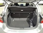 Toyota Yaris HYBRID 115 DYNAMIC BLIND-SPOT PARK-SENSOREN STOEL/STUURVER APPLE/ANDROID KEYLESS 16" LM-VELGEN CLIMA CAMERA AD-CRUISE