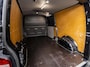 Volkswagen Transporter 2.0 TDI L2H1 150PK automaat MARGE, cruise controle