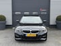 BMW 3-Serie Touring 320d High Executive M-Sport | Navigatie | DAB | Parkeersensoren | Elektrische Achterklep |
