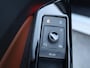 Volkswagen ID.4 Pro Business 77 kWh SOH 91% | Panodak | Warmtepomp | 360° | Head-up | Keyless | Elektrische kofferklep | 19"Inch |