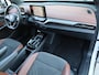 Volkswagen ID.4 Pro Business 77 kWh SOH 91% | Panodak | Warmtepomp | 360° | Head-up | Keyless | Elektrische kofferklep | 19"Inch |