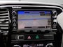 Mitsubishi Outlander 2.0 PHEV Executive Edition RIJDT PERFECT! CAMERA! CRUISE! CLIMA! BLUETOOTH! STOELVERWARMING!
