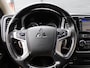 Mitsubishi Outlander 2.0 PHEV Executive Edition RIJDT PERFECT! CAMERA! CRUISE! CLIMA! BLUETOOTH! STOELVERWARMING!