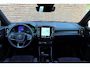 Volvo XC40 Recharge Ultimate 70 kWh | Panoramisch schuif-/ kanteldak | Trekhaak, inklapbaar | 100% dealeronderhouden | Stoel-/ stuurwielverwarming | Harman Kardon | Elektrisch bedienbare voorstoelen met geheugenfunctie | Pilot assist | 19 inch. lichtmetalen velgen | all-season banden | BLIS | Apple carplay/ Android auto