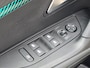 Peugeot e-2008 EV Allure Pack 50 kWh Navigatie | Parkeercamera | SOH 94%