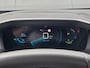 Peugeot e-2008 EV Allure Pack 50 kWh Navigatie | Parkeercamera | SOH 94%