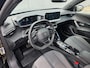 Peugeot e-2008 EV Allure Pack 50 kWh Navigatie | Parkeercamera | SOH 94%