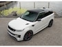 Land Rover Range Rover Sport P550e Autobiography | Borasco Grey | Full Options | Enhanced Black Pack | Rode remklauwen |