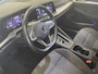 Volkswagen Golf Variant 1.0 eTSI 110pk DSG Life Automaat Navigatie Climate Control Parkeer sensoren Cruise control adaptieve Stoelverwarming Led