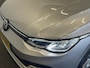Volkswagen Golf Variant 1.0 eTSI 110pk DSG Life Automaat Navigatie Climate Control Parkeer sensoren Cruise control adaptieve Stoelverwarming Led