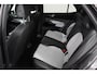 Volkswagen ID.3 Pro Edition 58 kWh Warmtepomp 18"Lichtmetalen Velgen Navigatie Camera Adaptieve Cruise Control Climate Control