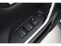 Toyota RAV4 2.5 Hybrid AWD Bi-Tone | Apple Carplay / Android Auto | Stoel-/stuurverwarming | Verwarmbare voorruit | Leder | LED | Parkeersensoren voor/achter | Camera | Keyless | Adaptive Cruise | Clima | 18 inch