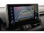 Toyota RAV4 2.5 Hybrid AWD Bi-Tone | Apple Carplay / Android Auto | Stoel-/stuurverwarming | Verwarmbare voorruit | Leder | LED | Parkeersensoren voor/achter | Camera | Keyless | Adaptive Cruise | Clima | 18 inch