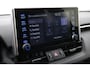 Toyota RAV4 2.5 Hybrid AWD Bi-Tone | Apple Carplay / Android Auto | Stoel-/stuurverwarming | Verwarmbare voorruit | Leder | LED | Parkeersensoren voor/achter | Camera | Keyless | Adaptive Cruise | Clima | 18 inch