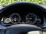 BMW 5-Serie Touring 525d High Executive, EURO 6, PANORAMADAK, COMFORT STOELEN, NAVIGATIE, CRUISE CONTROL, CLIMATE CONTROL, STOELVERWARMING, KEYLESS, HUD, LEDER, TREKHAAK, LICHTMETAAL 17"