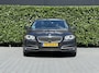 BMW 5-Serie Touring 525d High Executive, EURO 6, PANORAMADAK, COMFORT STOELEN, NAVIGATIE, CRUISE CONTROL, CLIMATE CONTROL, STOELVERWARMING, KEYLESS, HUD, LEDER, TREKHAAK, LICHTMETAAL 17"