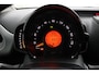 Toyota Aygo 1.0 VVT-i x-play | Groot scherm multimedia | Airco | Parkeercamera |