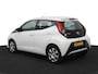 Toyota Aygo 1.0 VVT-i x-play | Groot scherm multimedia | Airco | Parkeercamera |