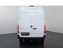 Mercedes-Benz eSprinter 314 L2 H2 PRO | 56 kWh | 100% elektrisch | 2000kg Trekhaak | 115Kw/u DC Snelladen | Smartphone integratie pakket | Carplay | Camera |