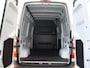 Mercedes-Benz eSprinter 314 L2 H2 PRO | 56 kWh | 100% elektrisch | Parkeerpakket met achteruitrijcamera | 2000kg Trekhaak | 115Kw/u DC Snelladen | Smartphone integratie pakket | Carplay | Camera | Comfort bestuurdersstoel |