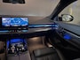 BMW 5-Serie 520i High Executive Edition M model jaar 2024! Stuurverwarming/ Stoelverwarming achter/ 21"/ Glazendak/ Memoryseats