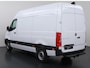 Mercedes-Benz eSprinter 414 L2 H2 RWD PRO 81kWh | TREKHAAK | STOELVERWARMING | CARPLAY / ANDROID AUTO | STANDKACHEL | OPSTAP TOT ACHTERDEUREN | DODEHOEKDETECTIE | 3-ZITS | 115 KW SNELLADEN | ACHTERUITRIJCAMERA
